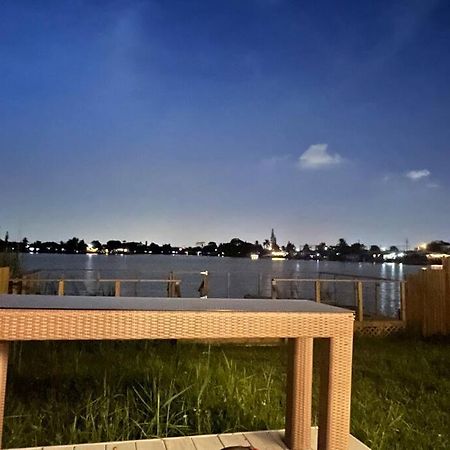 Supervilla - Lakefront - Sunsets, Kayaks, Grill Fort Lauderdale Exterior foto